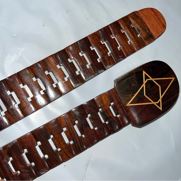 WOODEN brown hinged vintage 1970s Belt 38”long wooden Hook Buckle Glazed unisex - Picture 15 of 15